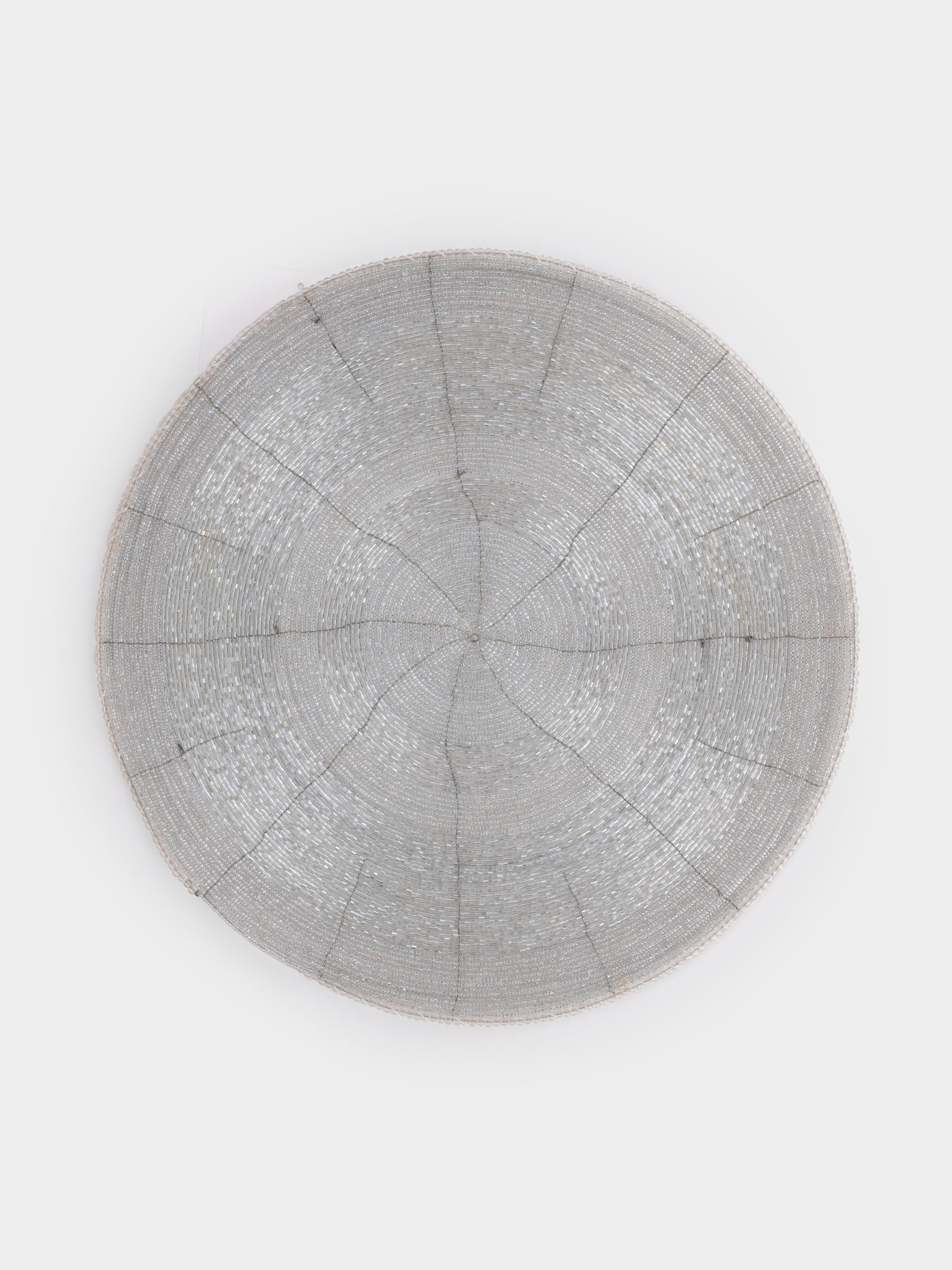 Салфетка под приборы, 36 см, бисер, круглая, серебристая, Bijou, image-0