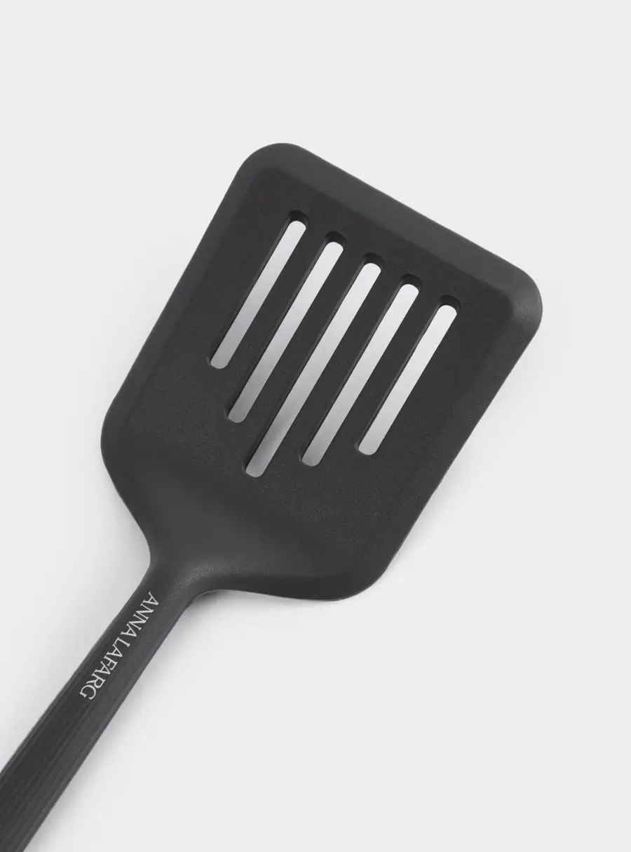 Лопатка с прорезями, 32 см, силикон, графитовая, Streak, image-4