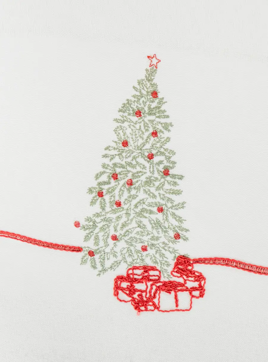 Скатерть, 170х250 см, полиэстер, бежевая, Елка с подарками, Festival ,image-3